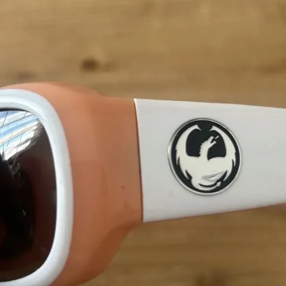 Dragon Pinup Sunglasses White/Peach Frames w BR Clamshell Case Y2K 90s - Picture 4 of 10